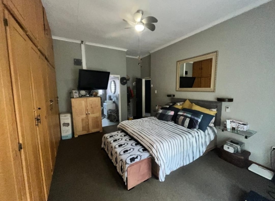 3 Bedroom Property for Sale in Geelhoutpark North West